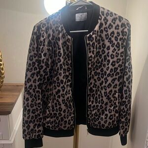 Animal Print Leopard Women’s bomber Jacket